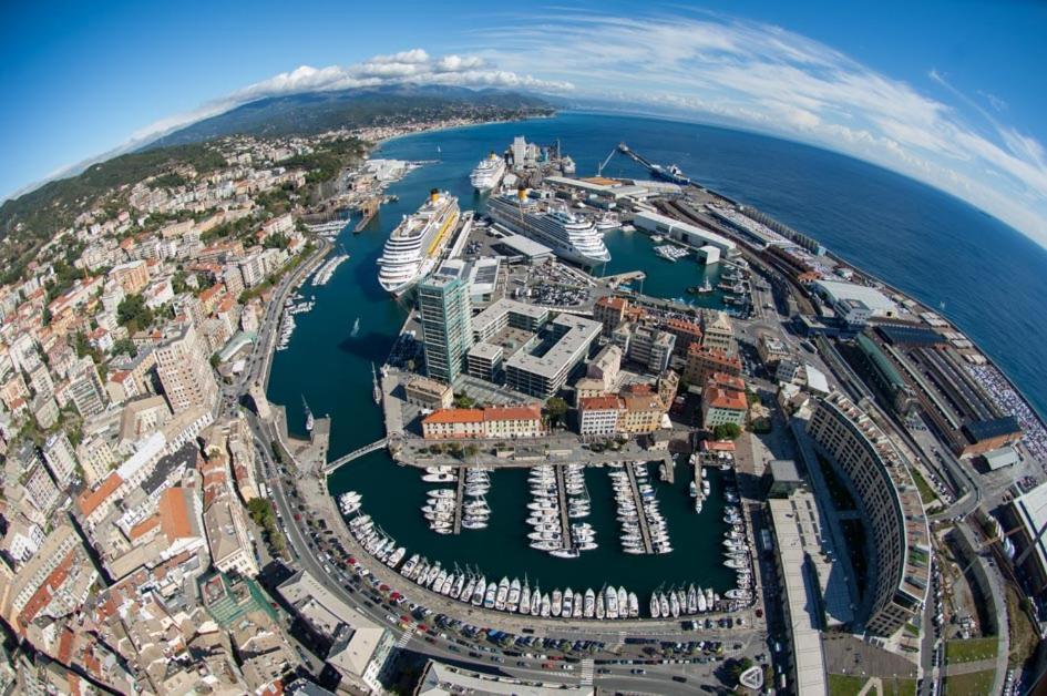 Savona Casa Per Vacanze E Lavoro Apartment ภายนอก รูปภาพ
