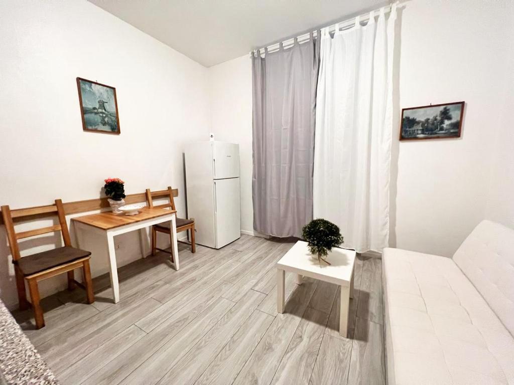 Savona Casa Per Vacanze E Lavoro Apartment ภายนอก รูปภาพ