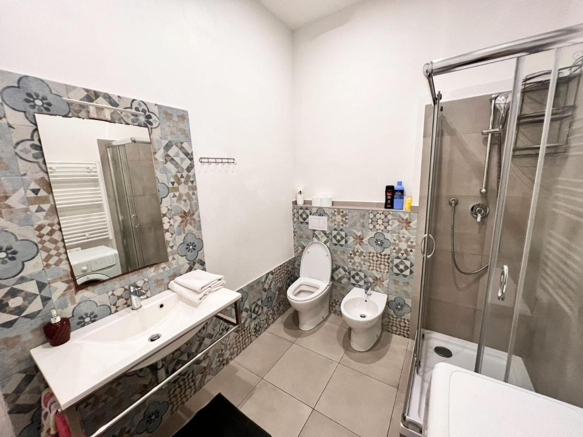 Savona Casa Per Vacanze E Lavoro Apartment ภายนอก รูปภาพ